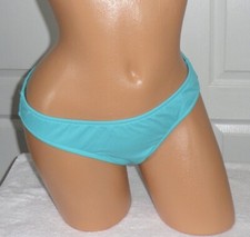 NWOT VENUS AQUA REEF LOW RISE
