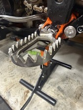 Raptor Titanium Footpegs -