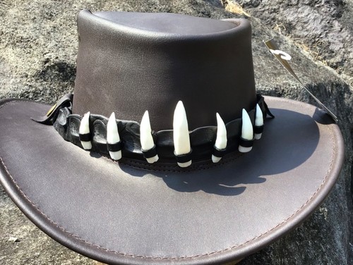 Crocodile leather teeth - 7, hat
