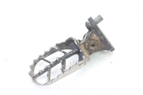 Front left footrest yamaha - front,