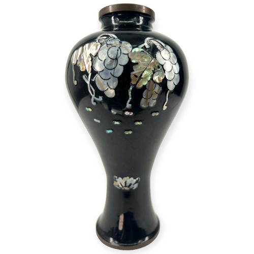 Vintage 1960s asian - asian, vase
