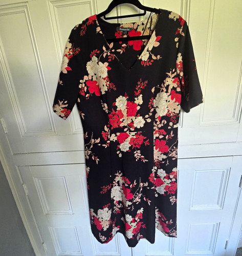 Bonmarché floral neck - bonmarché, v-neck