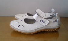 avenue comfort white leather