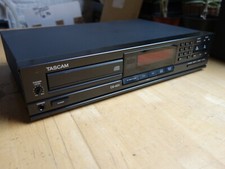 TASCAM CD 401 CD PLAYER *SERVICED* beautiful condition