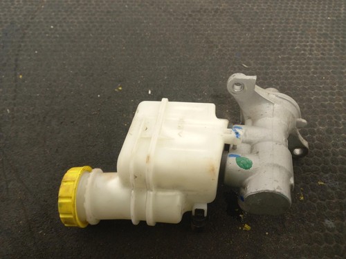 Fiat 500 brake master cylinder - master,