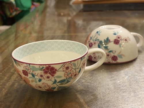 Geisha tea cup marks - ,