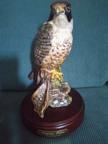 Royal doulton perigrine falcon - perigrine,