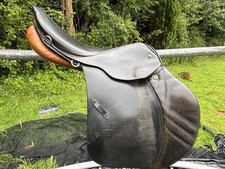 Stuben Jumping Saddle 17”