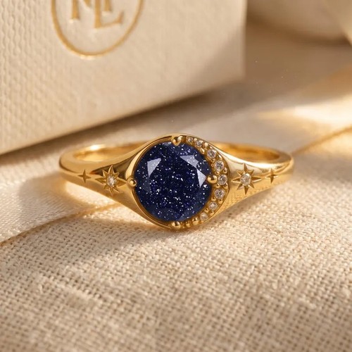 Blue sandstone moissanite - blue,