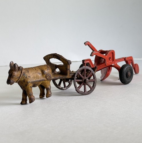 Antique cast iron farm toy - antique,