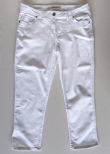 Ladies White RED HERRING  Crop