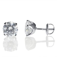 1 1/2 Carat Solitaire Diamond