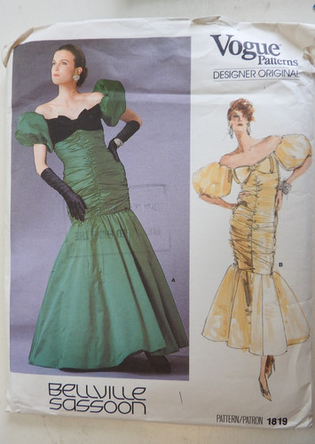 Vogue 1819 sewing pattern