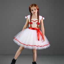 Cosplays The Conjuring