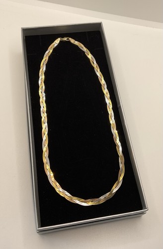 9ct gold tricolour - 9ct, herringbone