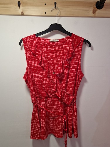 Oasis red polka dot wrap - polka,