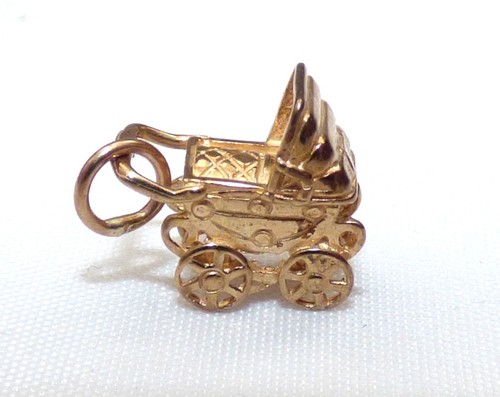 Vintage 9ct gold - vintage, tiny