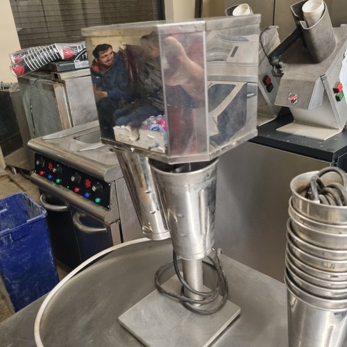 Milkshake mixer thikshake - milkshake,
