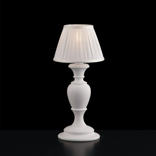 Classic vintage white shabby - classic,