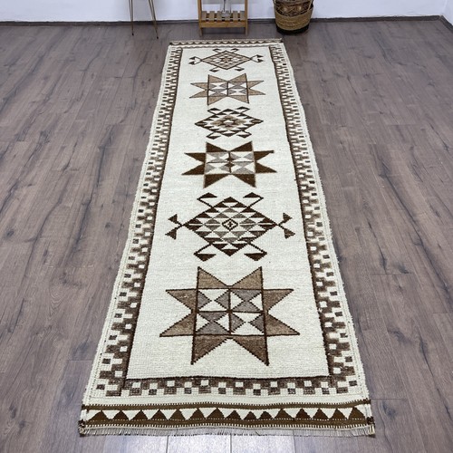 White herki carpet low - white,