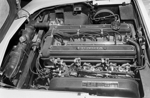 Toyota 2000 straight - , six