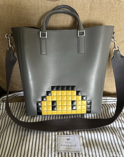 Anya hindmarch smiley - hindmarch,