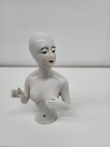Half doll pin - half, pin-up