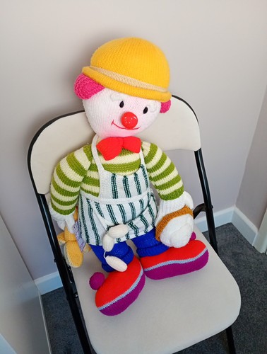 Large knitted clown jean - clown,