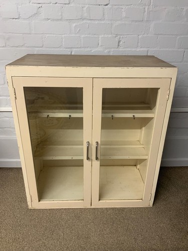 English mid century medical