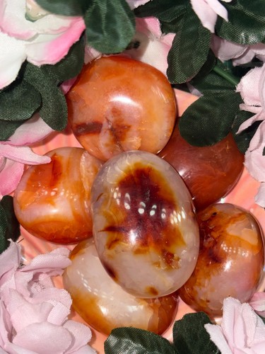 Carnelian palm stone - palm,