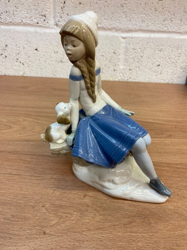 Nao lladro winter - lladro, ‘winter