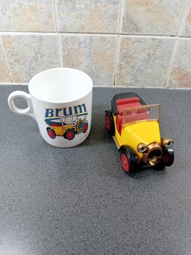 Golden bear brum wibbly wobbly - golden,
