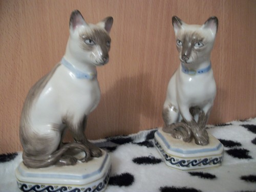 Vintage pair hand painted - vintage, hand-painted