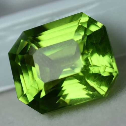 Natural peridot - aa+,