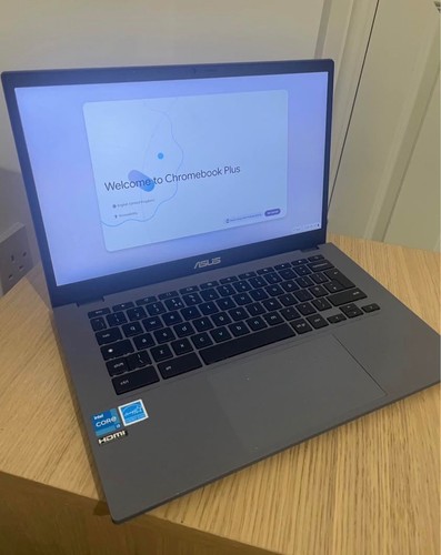 Asus chromebook plus - plus, laptop