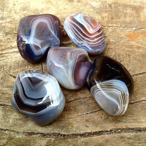 Agate botswanna tumblestones - 6,