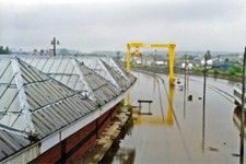 PHOTO  MORAY  ELGIN GOODS YARD AND FORMER GNSR RAILWAY STATION FLOODED JULY 1997