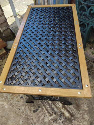 Cast iron garden set table - cast,