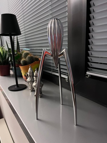 Alessi juicy salif - alessi,