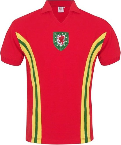 Wales retro football shirt - retro,