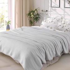 NIP! Queen Size SOFT Bed