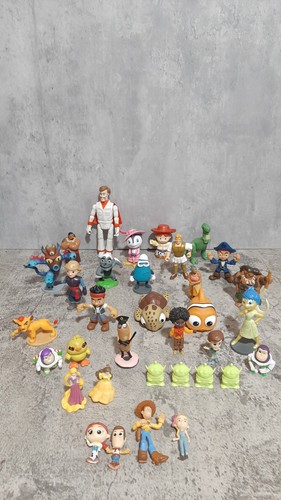 Disney figure bundle - disney, inc