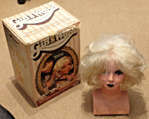 Vintage palitoy girl world - girl's,
