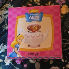 TreasureCraft Disney Alice in
