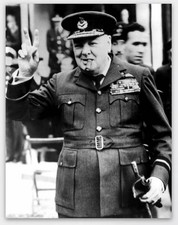 WINSTON CHURCHILL VICTORY SIGN