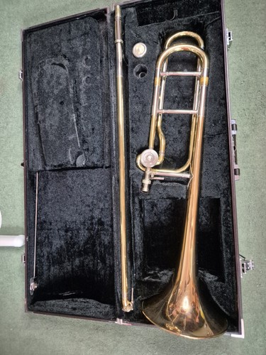 Ysl 682b trombone with - trombone,