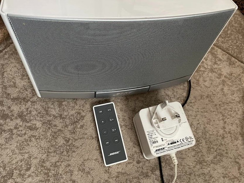 Bose portable white sounddock - bose,