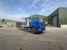 DAF CF - 30ft Beavertail Flatbed with extendable ramp