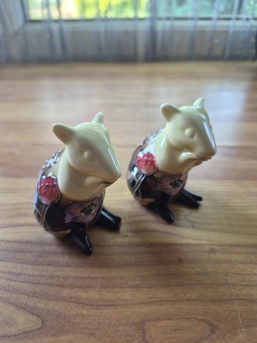 Pair vintage old - pair,