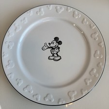 Disney Parks Mickey Mouse Ceramic Stoneware Dining Plate Authentic Original